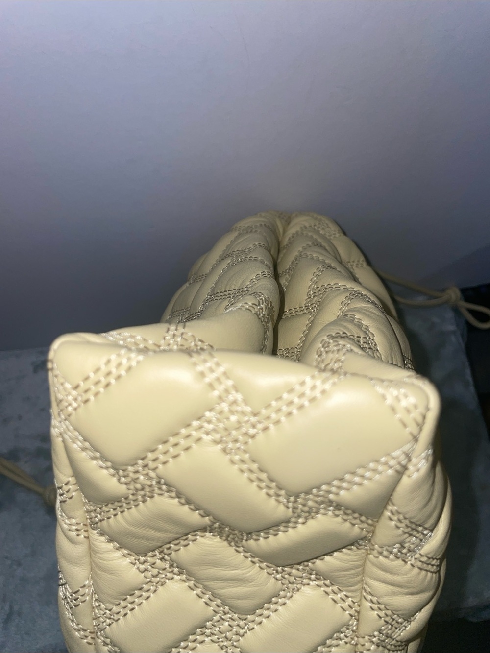 Kurt Geiger ‘The Kensington Drench’ Drawstring Bag - Picture 4 of 16